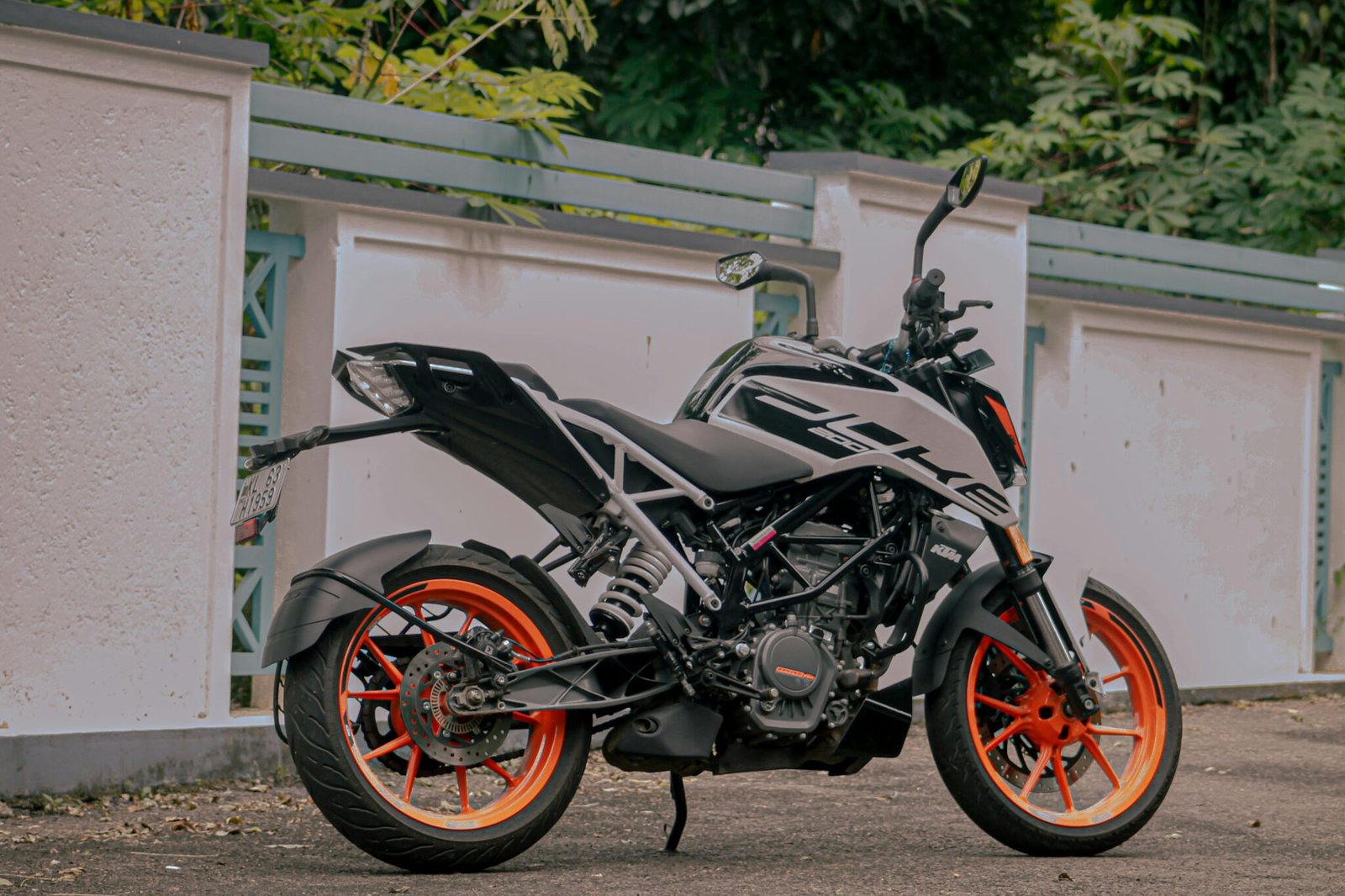 Bike Love Kavithai in Tamil